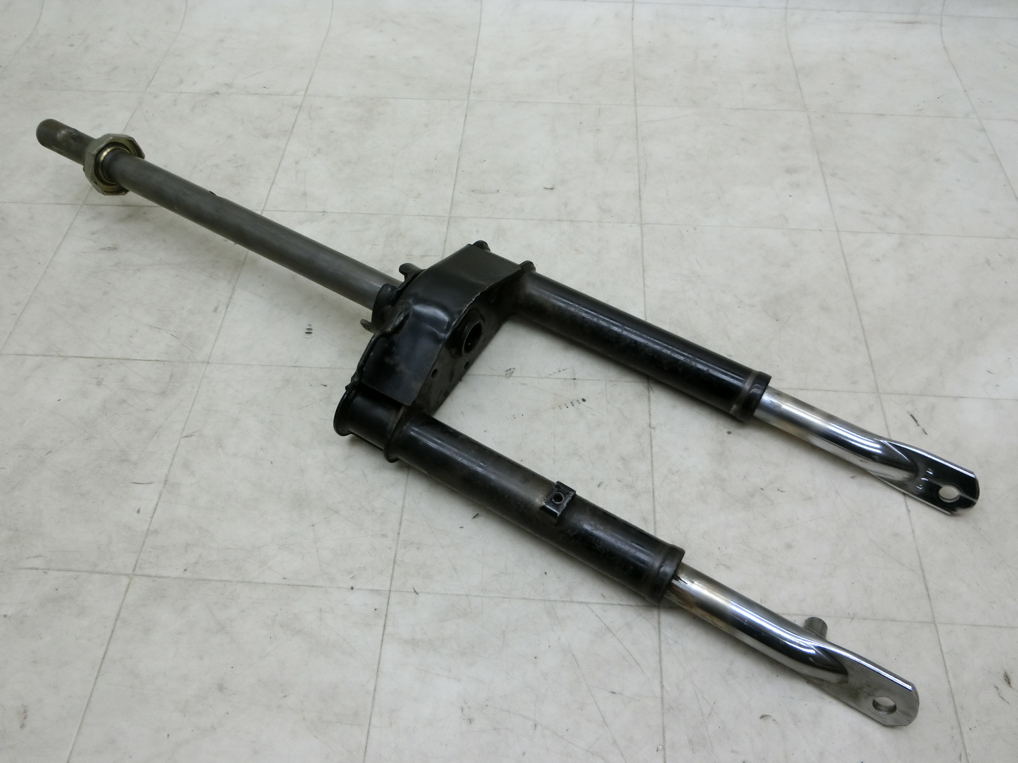 bc4/ Let's4/ UZ50FK   tgtH[N/ ̌^  CA41A-1605