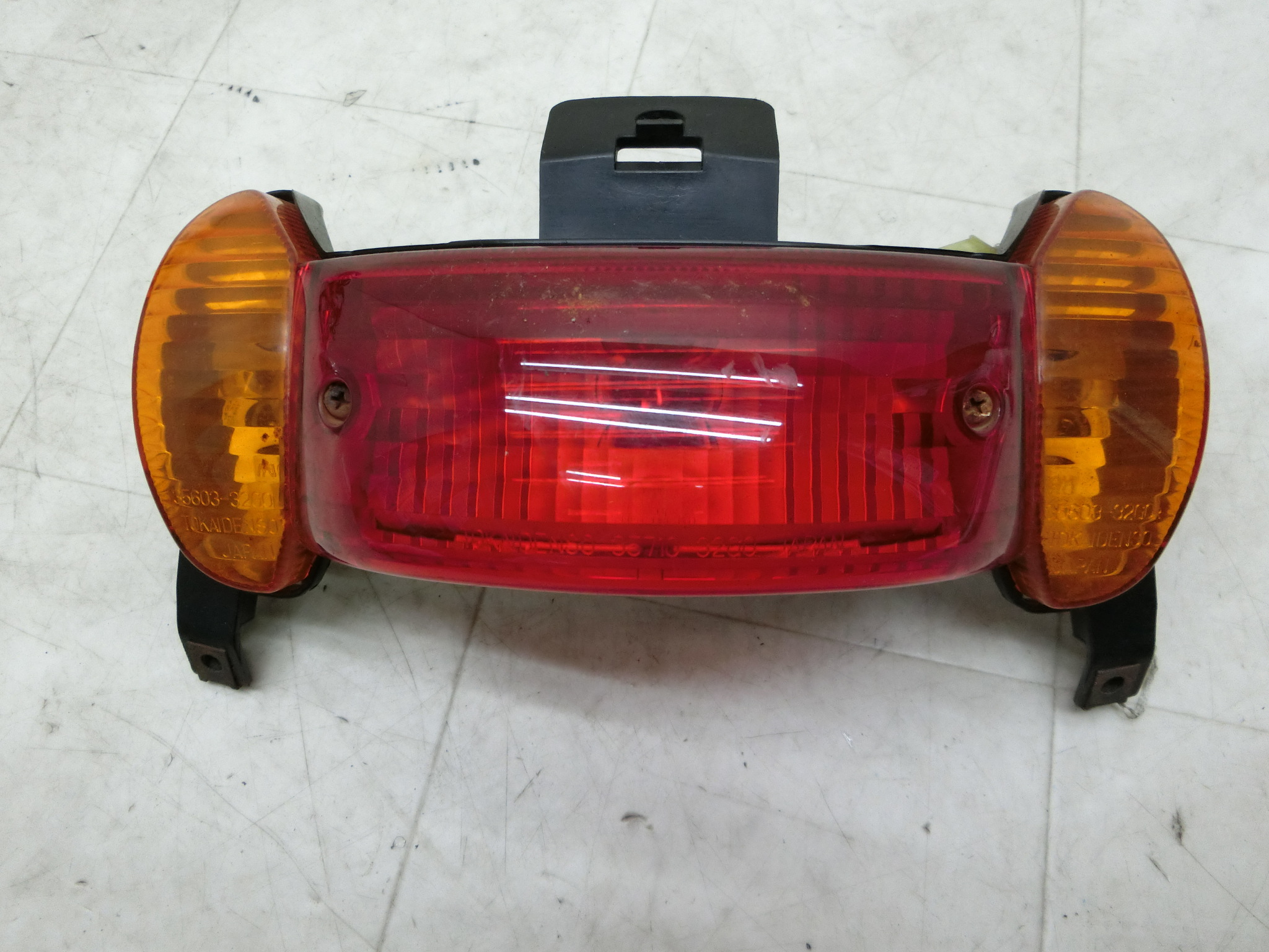 bc4/ Let's4/ UZ50FK   e[v/ AECJ[E  CA41A-1605