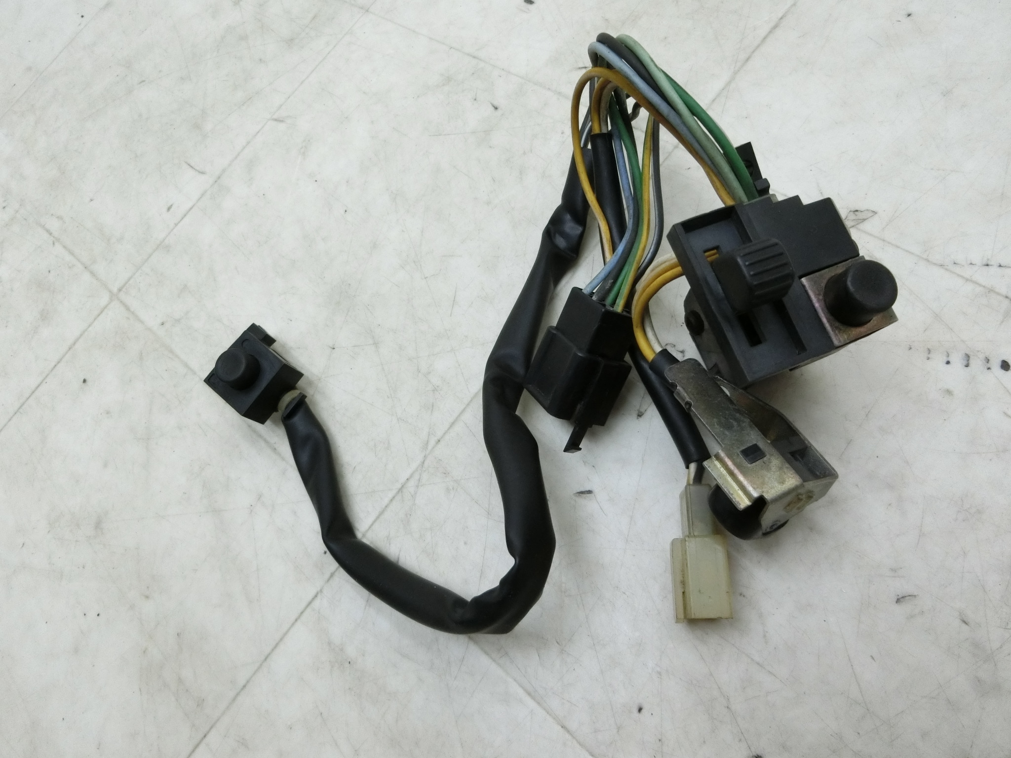 bc4/ Let's4/ UZ50FK   nhXCb`Zbg/ XCb`  CA41A-1605