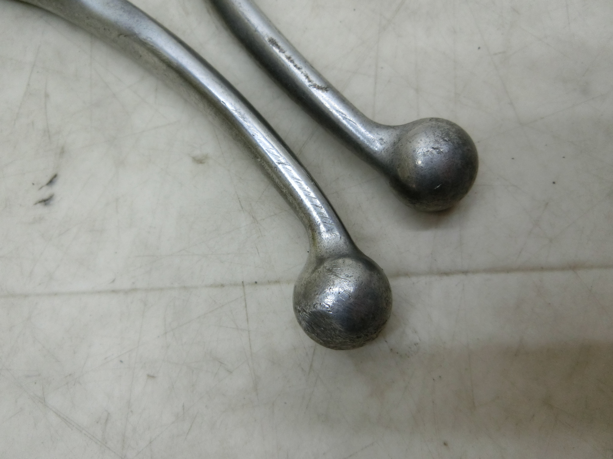 bc4/ Let's4/ UZ50FK   o[E/ tgu[Lo[E/ Au[Lo[/ u[L o[   CA41A-1605