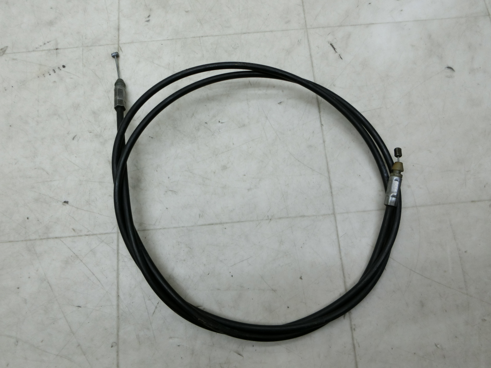 bc4/ Let's4/ UZ50FK   V[gbNC[/ C[ bN P[u   CA41A-1605