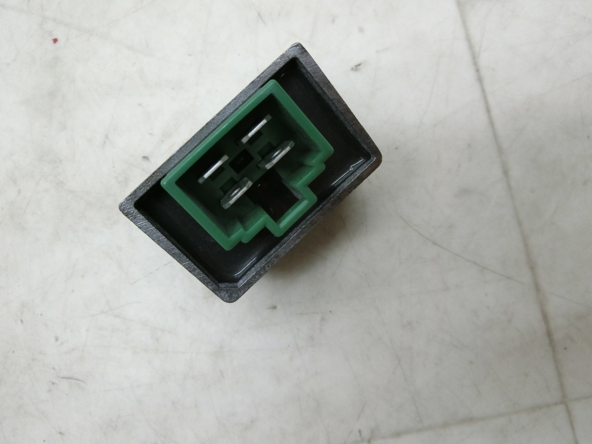bc4/ Let's4 UZ50D   M^[/ M[^[  CA45A-3038