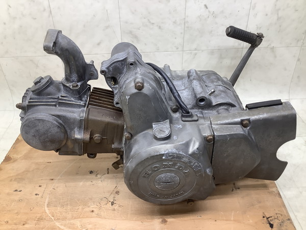 Ju70(12V)/ CUSTOM70/ X[p[Ju/ Super CUB70 JX^  GW/,4st,Lu/PC/kF1.4mpa/GWNo:C70E-1306696  C70-1500
