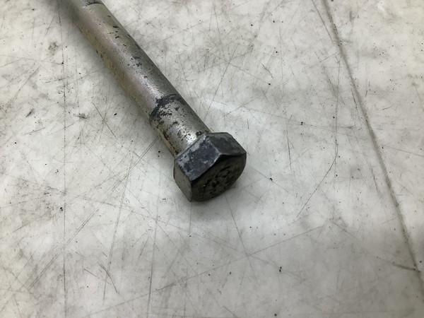 ベルーガ50(6V)/ BELUGA CV50E   フロントアクスルシャフト/ ホイール アクスル シャフト シャフト全長約195mm,シャフト径10mm 5G6-3079