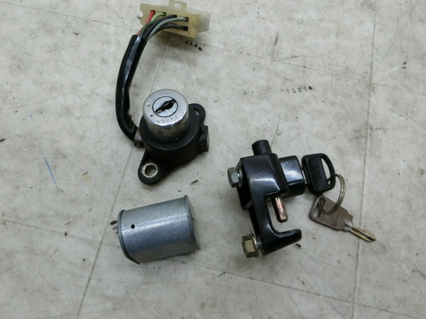 スーパーカブ50(6V)/ CUB50/ カブ50/ Super cub50  キーセット/ メインキー/ イグニッション スイッチ 純正キー1本, C50-1237