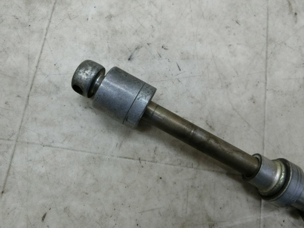 スーパーカブ50(6V)/ CUB50/ カブ50/ Super cub50  リアアクスルシャフト/ ホイール アクスル シャフト  C50-1237