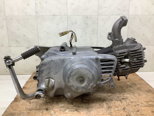 スーパーカブ50(6V)/ CUB50/ カブ50/ Super cub50  エンジン実動/空冷,4st,キャブ,ロータリー/単気筒/圧縮:1.4mpa/エンジンNo:C50E-1235829  C50-1237