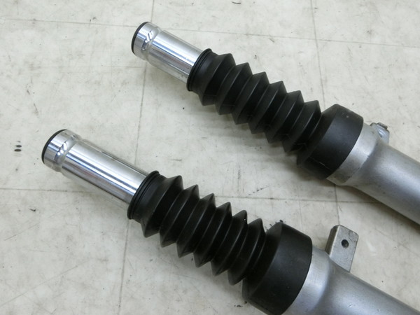 SYM/ Umi100 C100   tgtH[NE  RFGHU10W7BS-0012