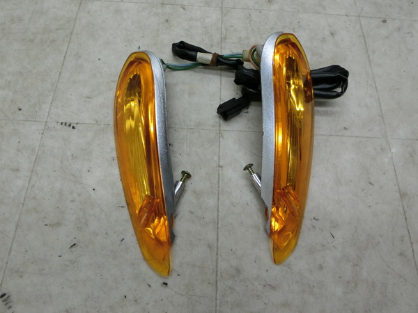 SYM/ Umi100 C100   AECJ[E/ ECJ[   RFGHU10W7BS-0012