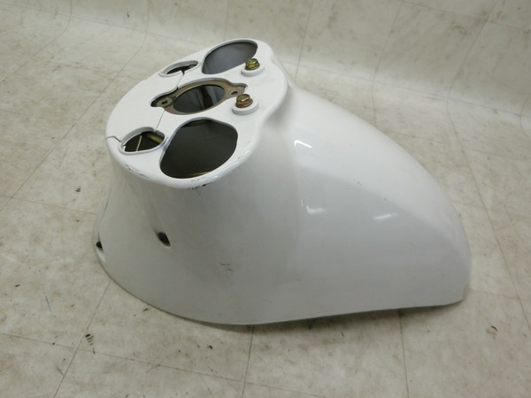 SYM/ Umi100 海100   フロントフェンダー/ カウル カバー フェンダー 61100-A7A RFGHU10W7BS-0012