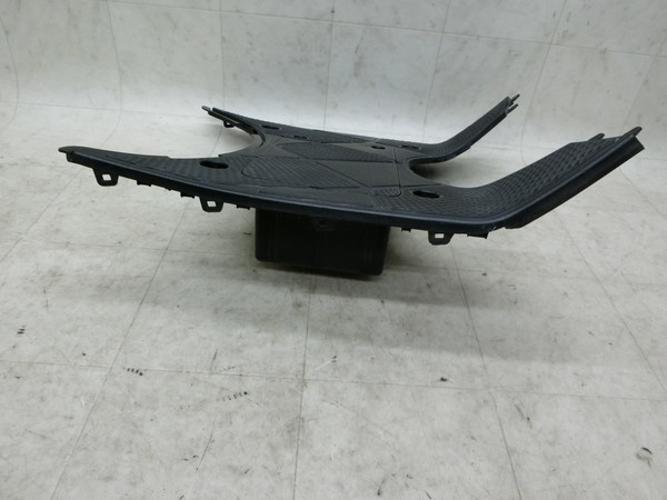 アドレスV50/ ADDRESSV50 UZ50XL   ステップボード/ ステップ カウル カバー/ フロアカウル  48121-32G50 CA44A-1153