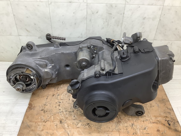 アドレスV50/ ADDRESSV50 UZ50XL   エンジン実動/空冷,2st,インジェクション/単気筒/圧縮:1.5mpa/エンジンNo:A404-328164  CA44A-1153