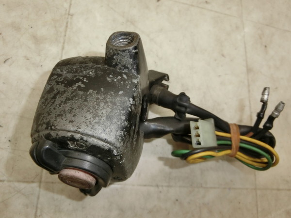 JOG/ ジョグ CY50Z SPORTS EDITION   スイッチボックス左/ ハンドルスイッチ左/ スイッチ左  3RY-1569