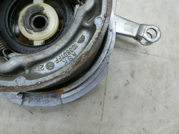 バーディー50(12V)/ Birdie50 FB50   フロントブレーキドラム/ ドラム/ ブレーキ  BA41A-2432