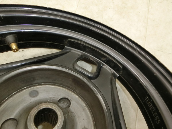 アドレスV125S/ ADDRESSV125S/ UZ125S   リアホイール  CF4MA-1633