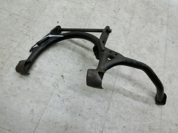 アドレスV125S/ ADDRESSV125S/ UZ125S   センタースタンド  CF4MA-1633