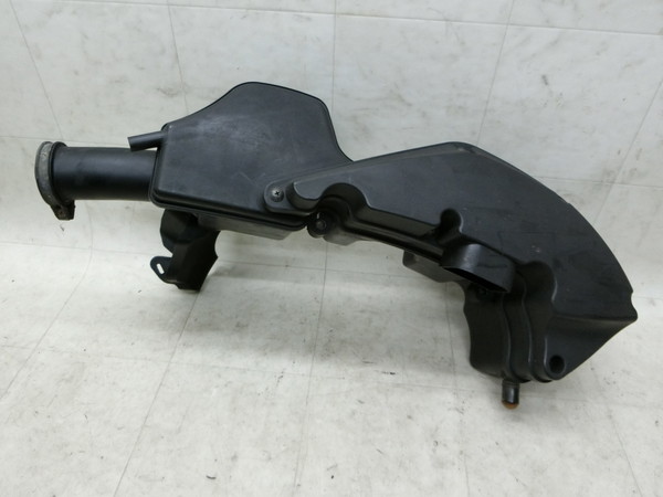 アドレスV125S/ ADDRESSV125S/ UZ125S   エアクリーナーボックス/ エアクリ/ ケース/ ダクト インテーク  CF4MA-1633