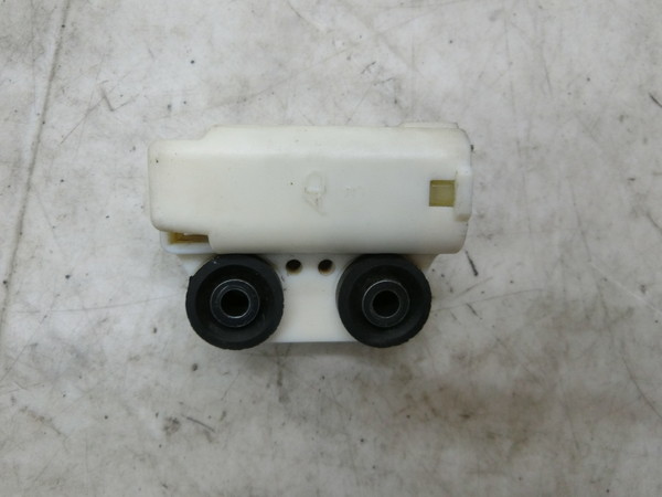 }WFXeB125/ MAJESTY125  oNZT[ /RJbgZT[/ RZT[  LPRSE2710BA-1585