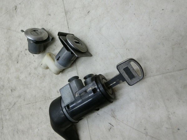 DIOZX/ X[p[fBI ZX/ fBI SK50M   L[Zbg/ CL[/ COjbV XCb`  AF28-1254