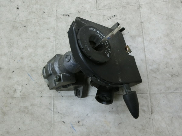 JOGZ-2/ WOZU YV50Z 5EM1   CL[{bNX/ L[V_[/ COjbVL[  SA04J-0089