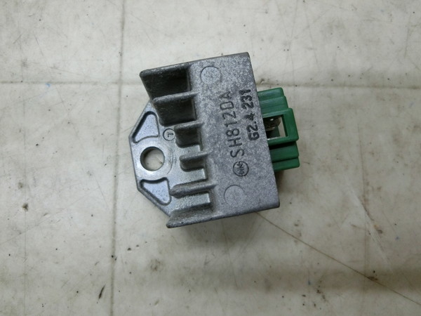 レッツ4/ Let's4 UZ50D レギュレター/ レギュレーター CA45A-2449