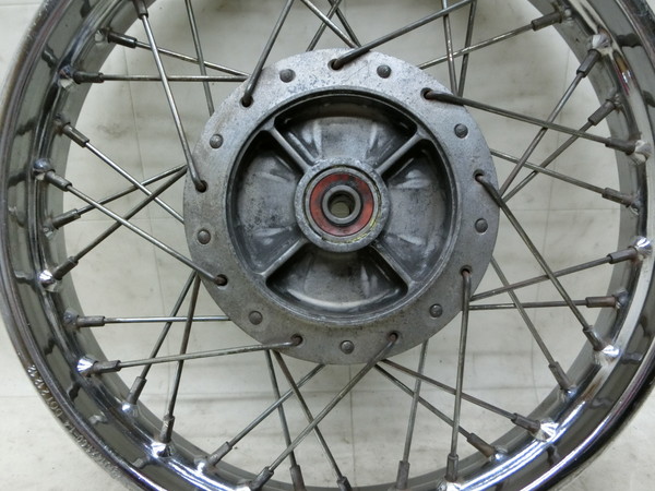 X[p[Ju50v(12V)/ Super Cub50 Pro NBC50BN  AzC[ zC[C`14C` A 14RzC[TCY14×1.60 AA04-3005