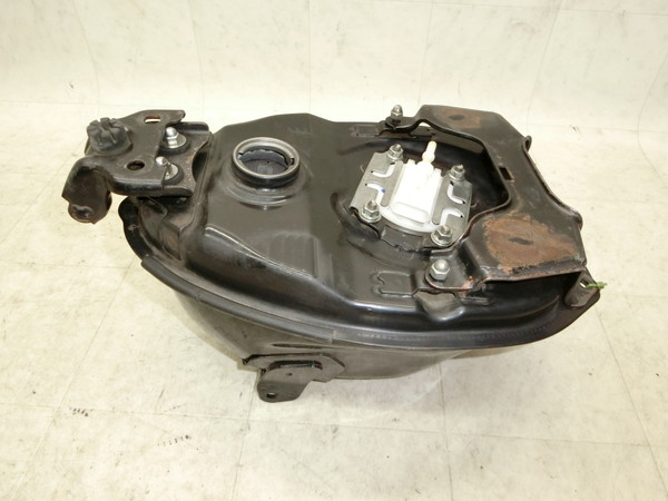 スーパーカブ50プロ(12V)/ Super Cub50 Pro NBC50BN ガソリンタンク AA04-3005