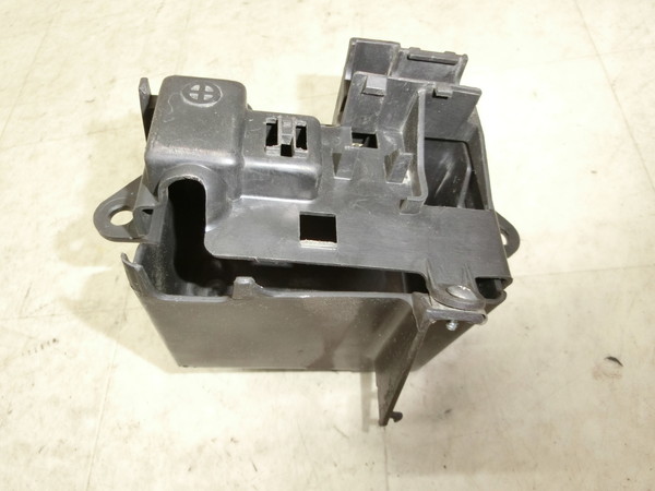 スーパーカブ50プロ(12V)/ Super Cub50 Pro NBC50BN バッテリーボックス/ バッテリーケース AA04-3005
