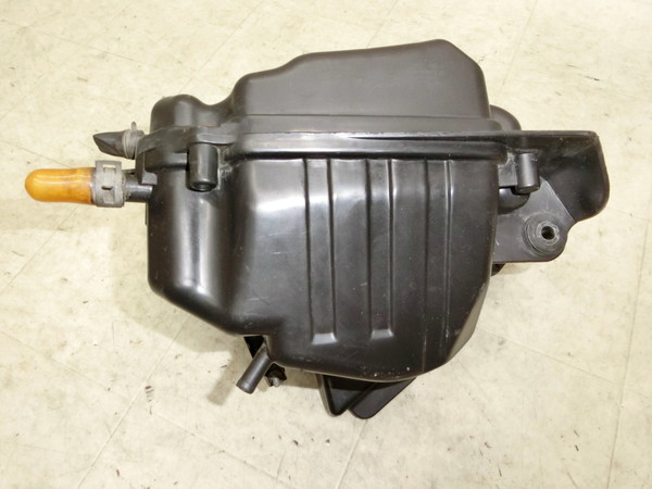 �X�[�p�[�J�u50�v��(12V)/ Super Cub50 Pro NBC50BN  �G�A�N���[�i�[�{�b�N�X/ �G�A�N��/ �P�[�X/ �_�N�g �C���e�[�N  AA04-3005