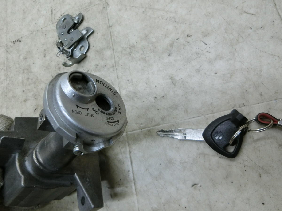 ���b�c4/ Let's4 UZ50D  �L�[�Z�b�g/ ���C���L�[/ �C�O�j�b�V���� �X�C�b�`  CA45A-2688