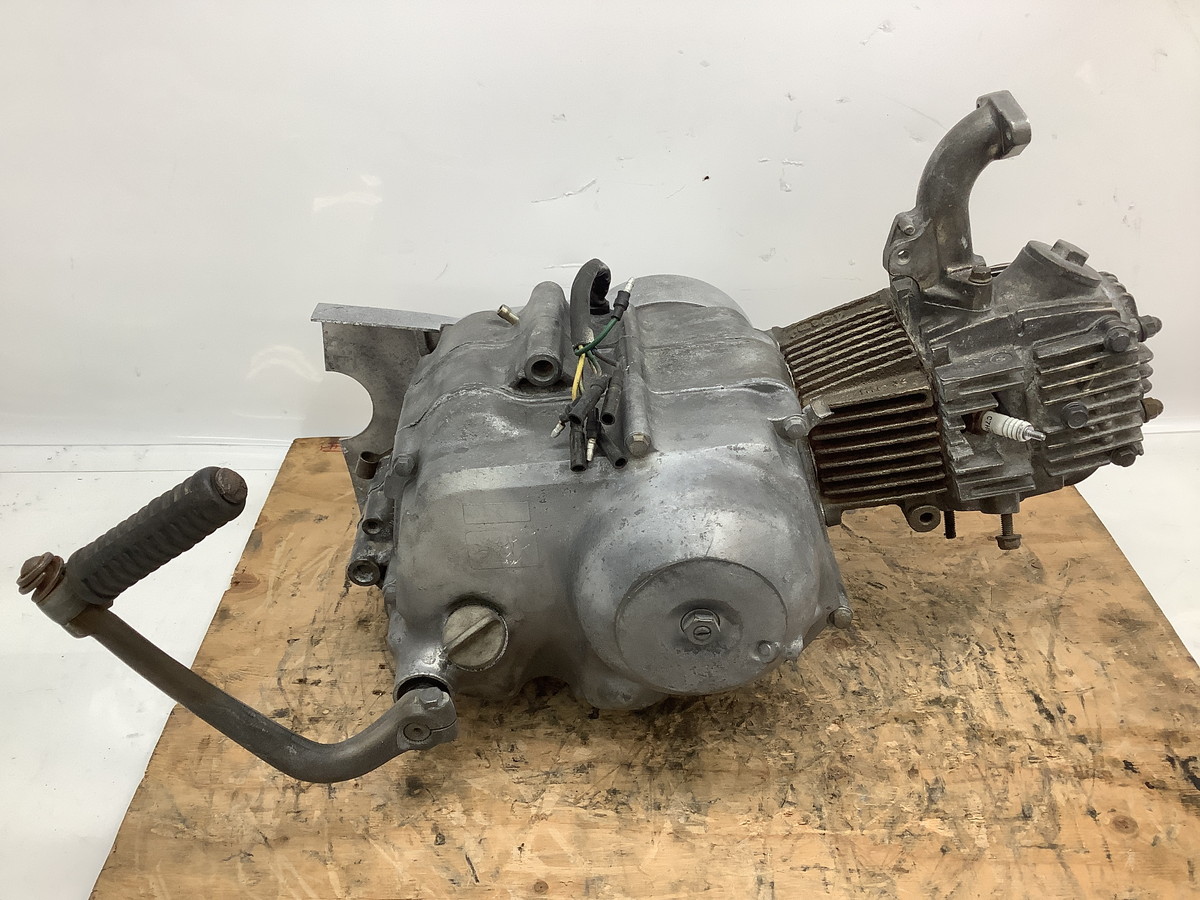 �X�[�p�[�J�u50(6V)/ CUB50/ �J�u50/ Super cub50  �G���W������/���,4st,�L���u,���[�^���[/�P�C��3��/���k�F1.4mpa/�G���W��No:C50E-8569868  C50-8569