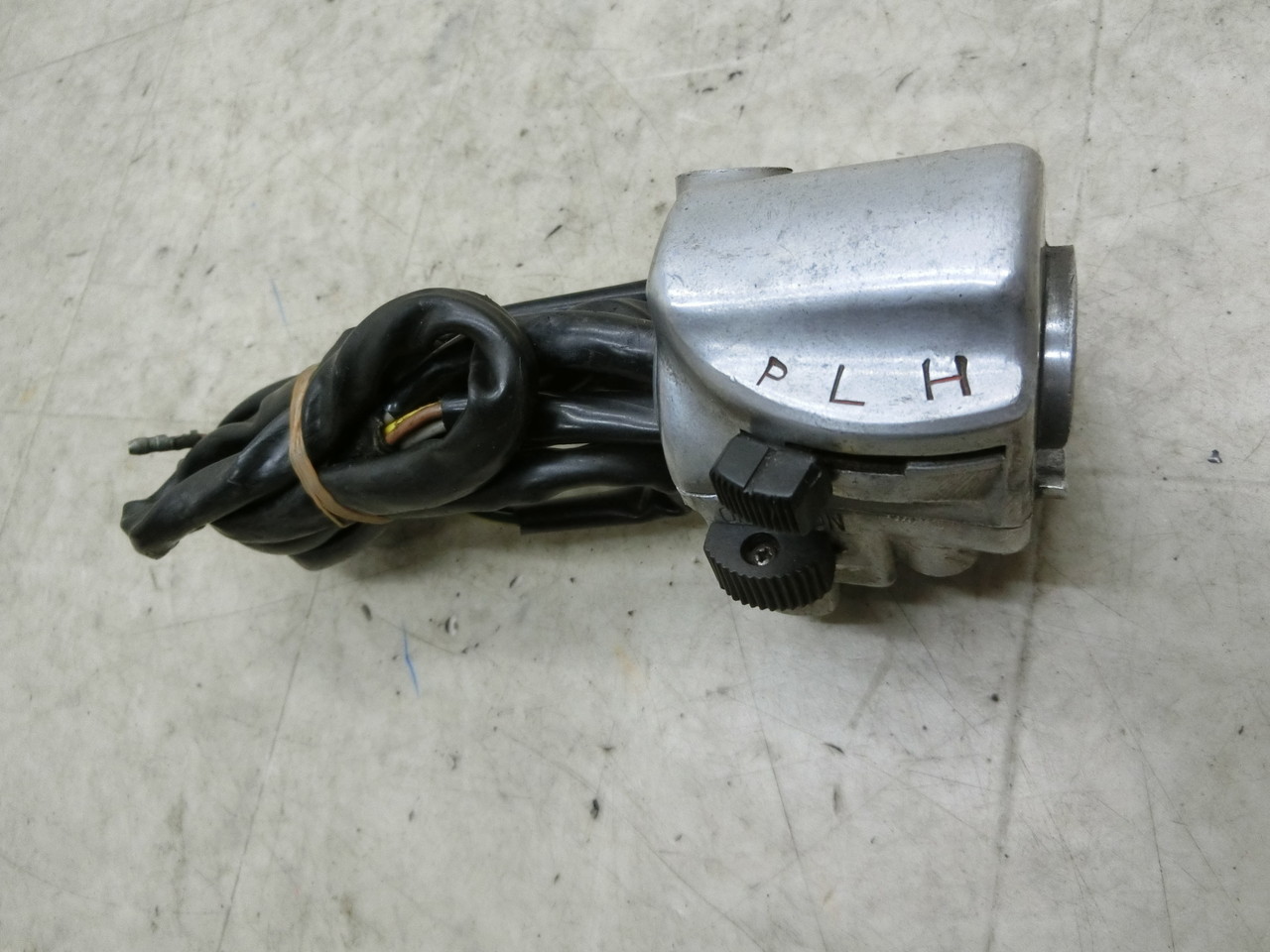 �m�[�e�B�_�b�N�X(12V)/ �_�b�N�X NAUTY DAX   �X�C�b�`�{�b�N�X�E/ �n���h���X�C�b�`�E/ �X�C�b�`�E  CY50-1013