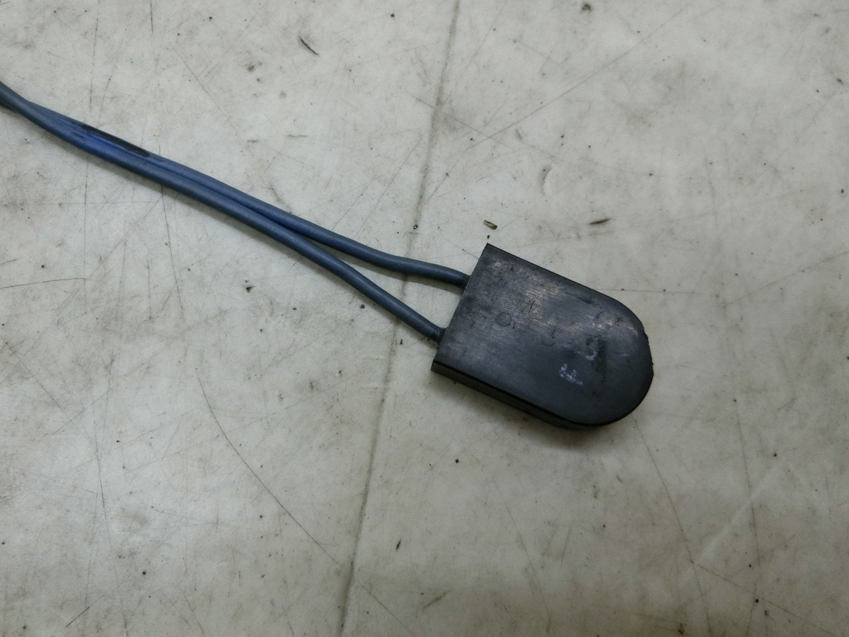 ZZ50/ AZ50RY �W�[�c�[   �R���f���T�[/ �����[  CA1PB-1032