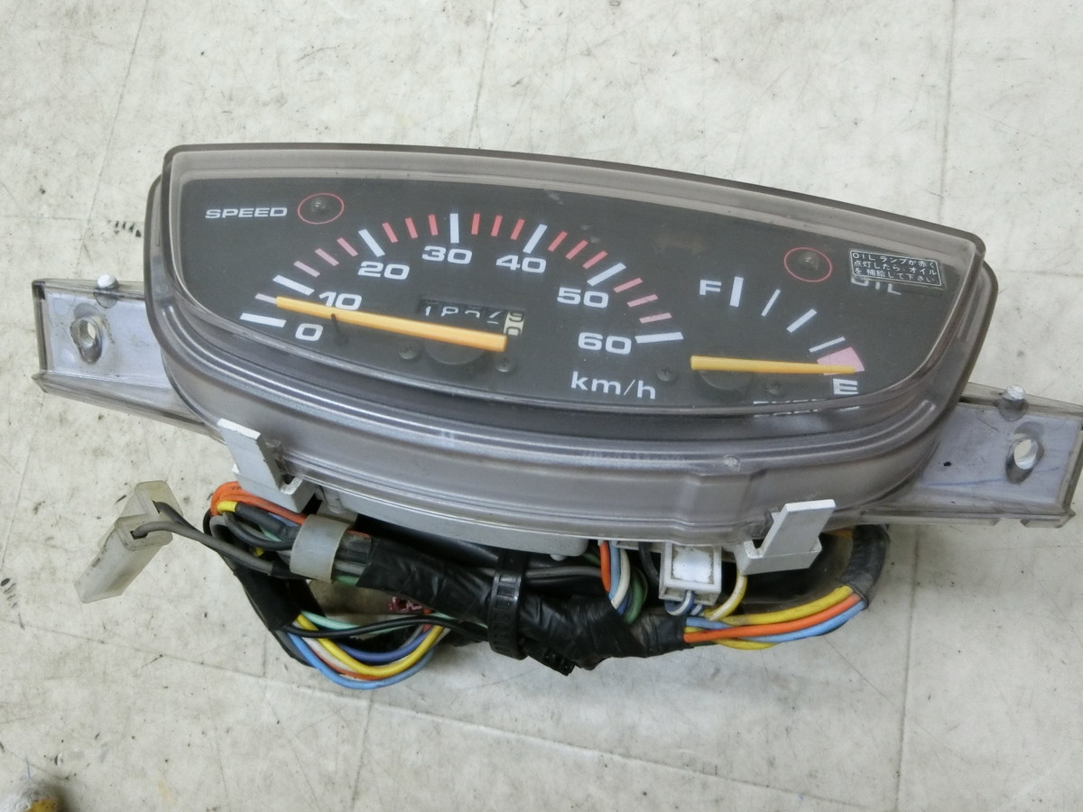 DIO/ �X�[�p�[�f�B�I/ SK50 �f�B�I    ���[�^�[/ �X�s�[�h���[�^�[ �\������:1898km, AF27-1123