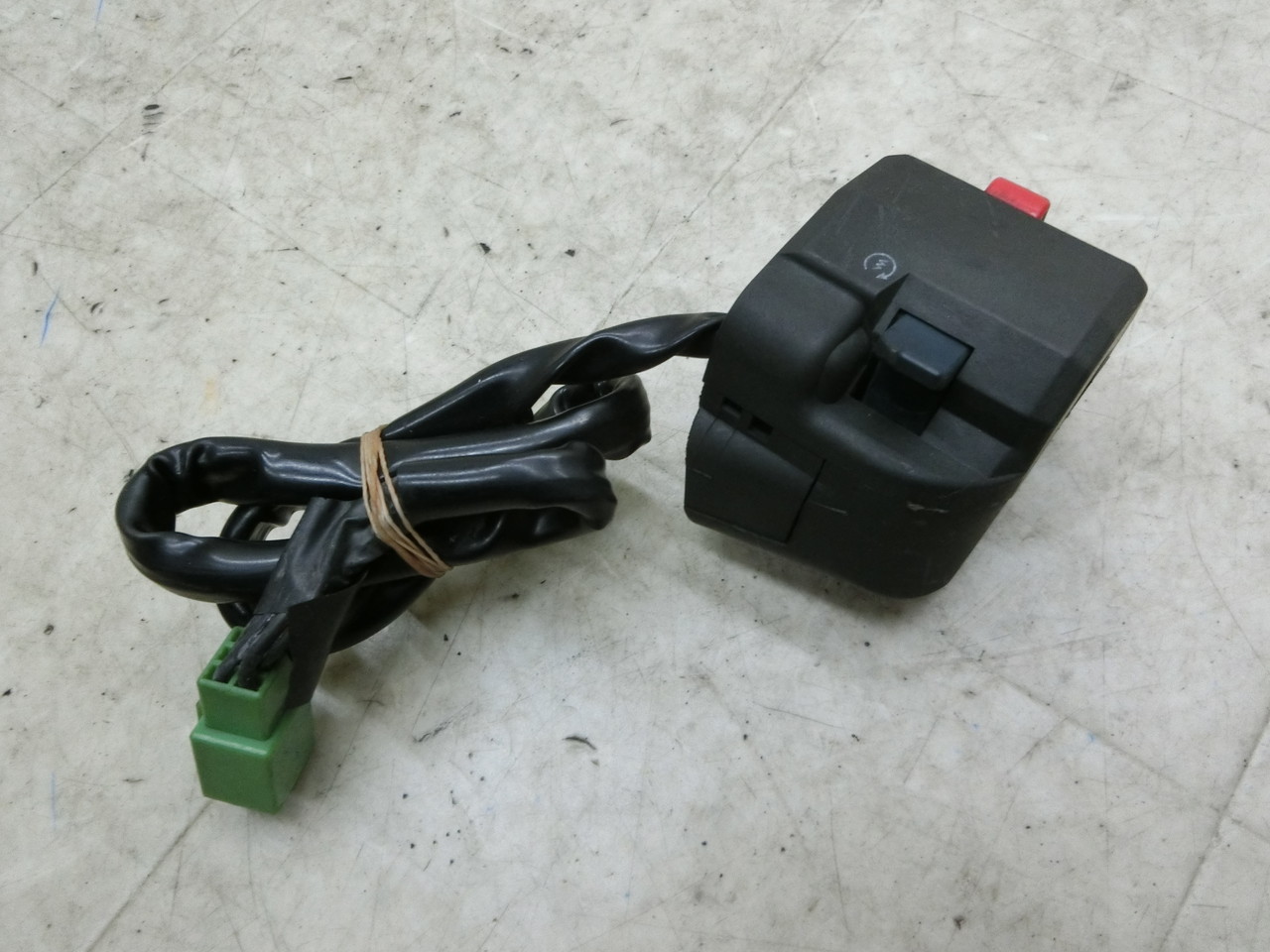 ZZR250/ ZZ-R250  �X�C�b�`�{�b�N�X�E/ �n���h���X�C�b�`�E/ �X�C�b�`�E  EX250H-A007