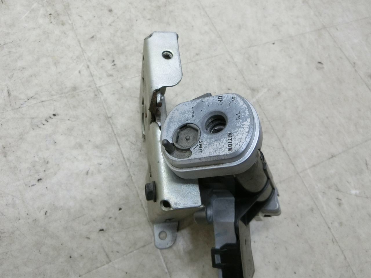 DIO-6/ �f�B�I NSK50   ���C���L�[�{�b�N�X/ �L�[�V�����_�[/ �C�O�j�b�V�����L�[  AF68-1318