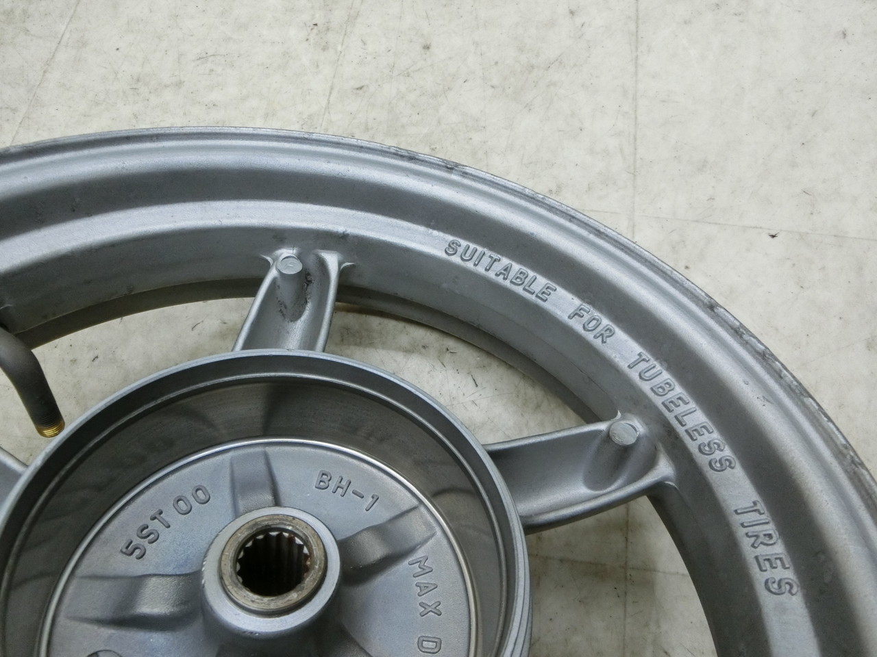 �r�[�m/ Vino-2/ 4st/ FI XC50R   ���A�z�C�[��  SA37J-5060