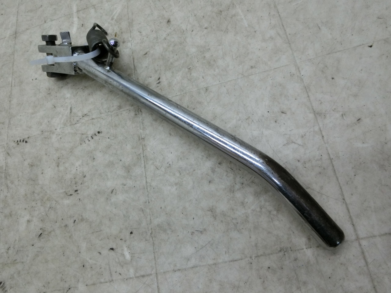 �o���J��400/ VULCAN400  �T�C�h�X�^���h  VN400A-0029