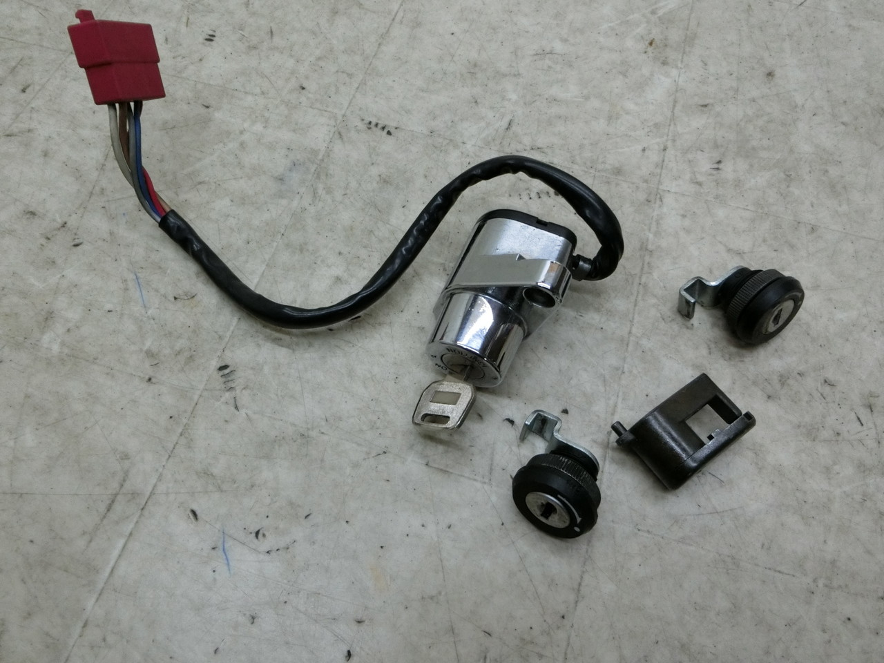 �o���J��400/ VULCAN400  �L�[�Z�b�g/ ���C���L�[/ �C�O�j�b�V���� �X�C�b�` �R�s�[�L�[1�{, VN400A-0029