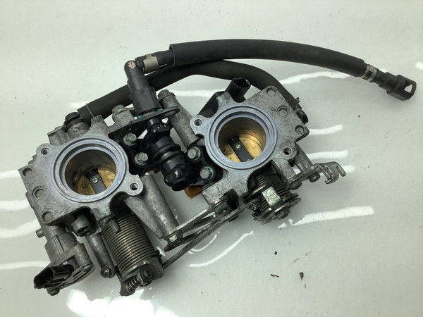 VTR250 , Xbg{fB/ CWFNV/ CWFN^[  88A B EH02PCq/KEIHIN, MC33-