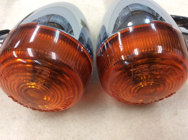 ビーノ/Vino  フロントウインカー左右  5AU-