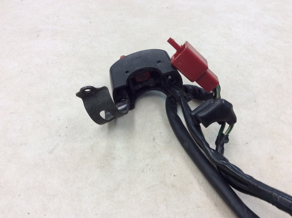 NSR250R  キルスイッチ/ハンドルスイッチ右/エンジンオンオフスイッチ  MC18-1019