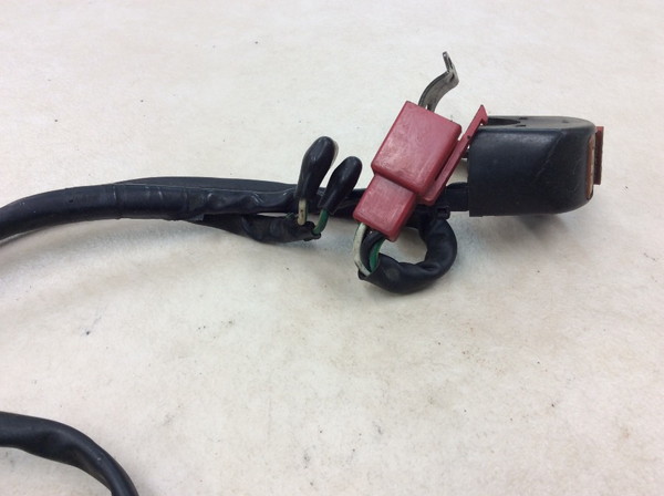NSR250R  キルスイッチ/ハンドルスイッチ右/エンジンオンオフスイッチ  MC18-1019