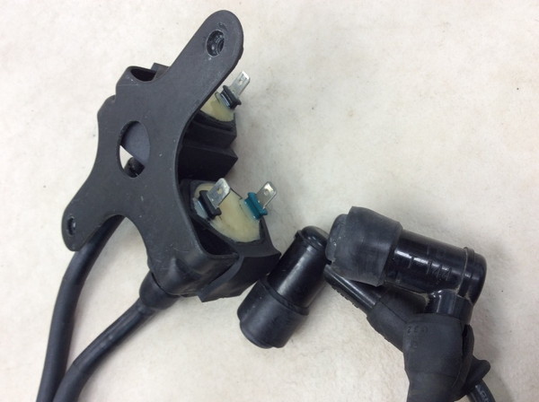 CM125  イグニッションプラグコード/キャップコイル  JC05-5718