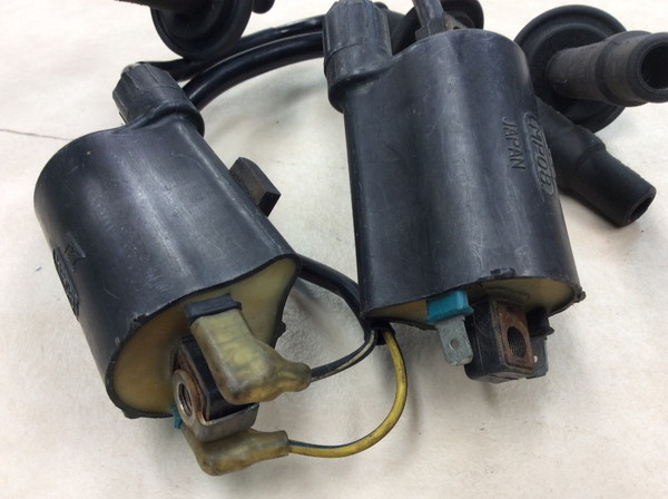 CBR750ハリケーン  イグニッションプラグコード/キャップコイル  RC27-100