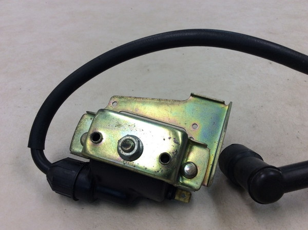 シャリー50/CHALY  イグニッションプラグコード/キャップコイル  CF50-3075