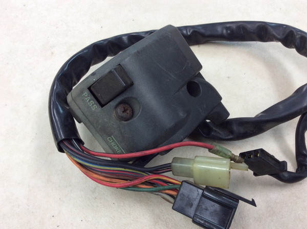 GPX250R  スイッチボックス左/ハンドルスイッチ左  EX250E-