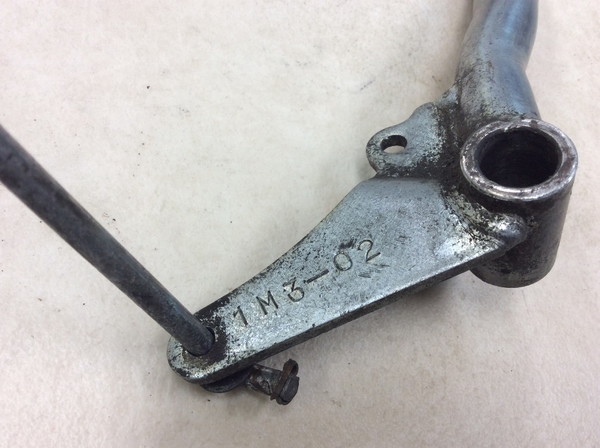 {r[50/{rBBOBBY  u[Ly_/u[Lbh  1M3-