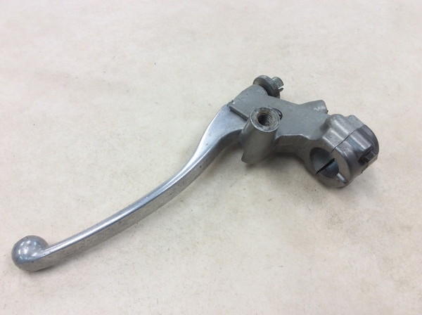 VTZ250  �N���b�`���o�[  MC15-1025