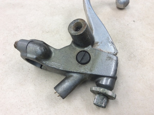 AX-1  �N���b�`���o�[/�z���_�[  MD21-